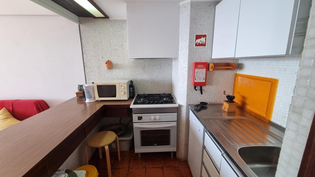 Sesimbra Sun&Sea - Beachfront Apartment! Buitenkant foto